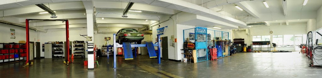 Become a Mechanic | Automotive Training Programs in Surrey