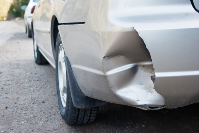 3 Steps Auto Body Technicians Follow When Repairing Bumper Damage