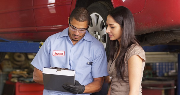 Service advisor training is a good fit for multi-taskers and outgoing personalities