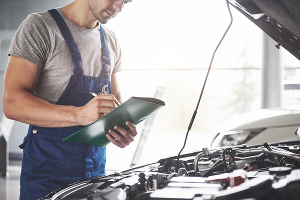 auto mechanic certification in Montreal