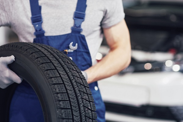 automotive service technician school