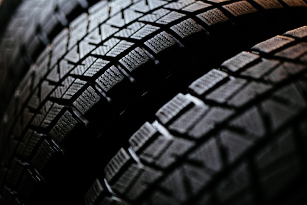 The tires can tell you if a vehicle needs to be realigned