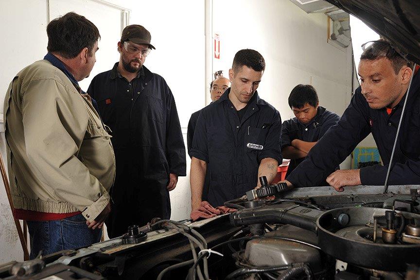 Photo Gallery Auto Mechanic Training School ATC   DSC 1885 