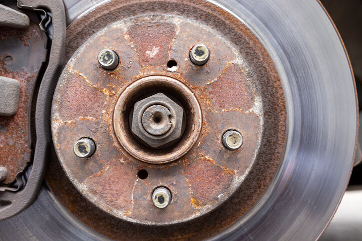 An image of rusted brake discs to be explored in automotive school